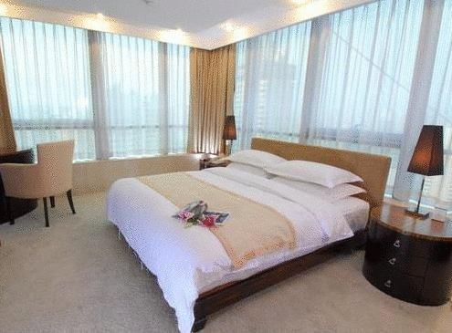 Brightel All Suites Shanghai Room photo